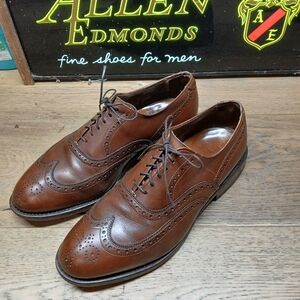 Allen Edmonds Chester Men's 7 Wide dress shoes